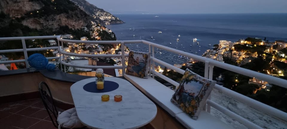 Natural landscape, View (from property/room), Balcony/Terrace, Mountain view, Sea view