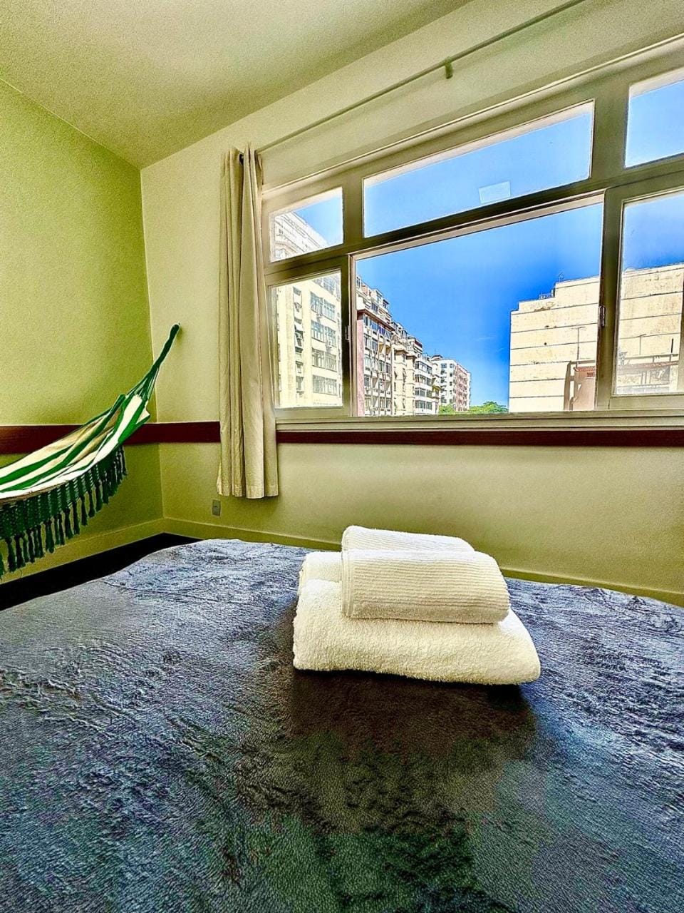 Studio Romântico em Copacabana: Aconchego a Poucos Passos da Praia! Apartment in Rio de Janeiro
