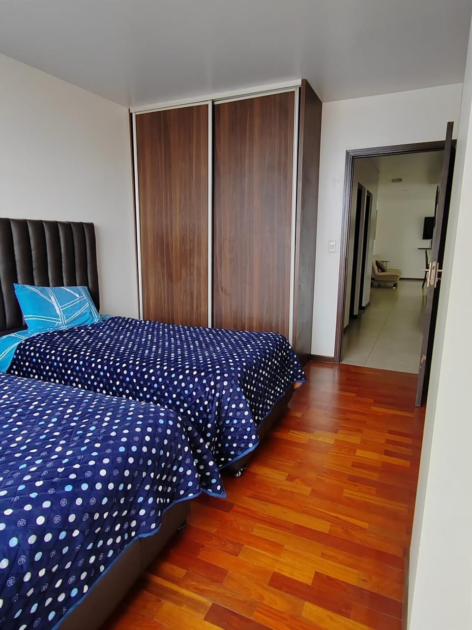 Bed, Photo of the whole room, Bedroom, wardrobe