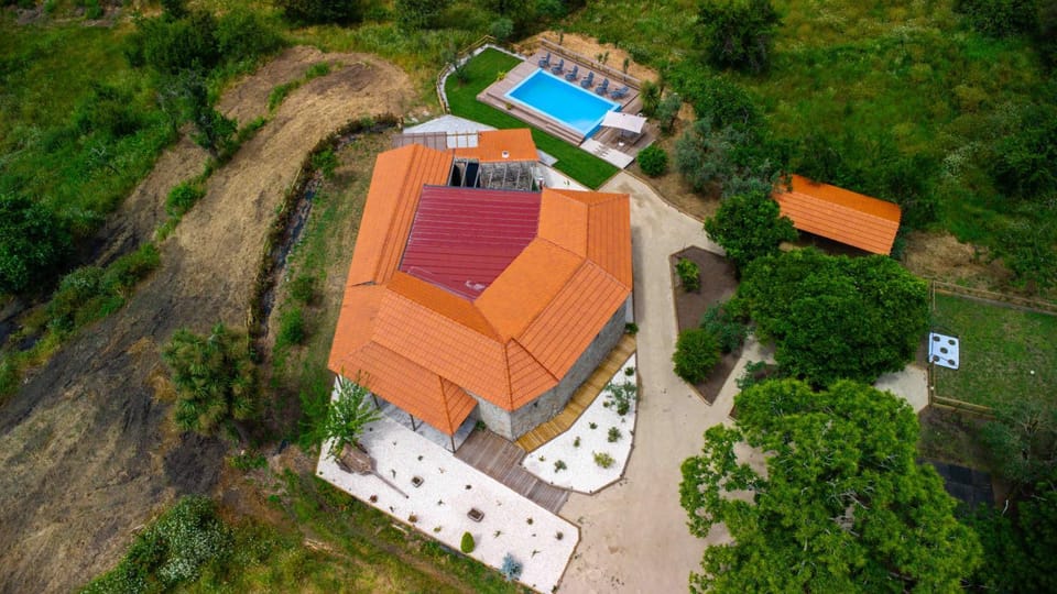 Quinta dos Castanheiros House in Aveiro District, Portugal
