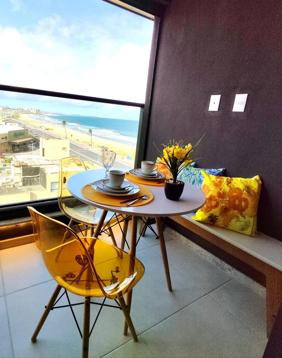 VAN GOGH-SE Studio privado com Rooftop, garagem, piscina aquecida Apartment in Salvador