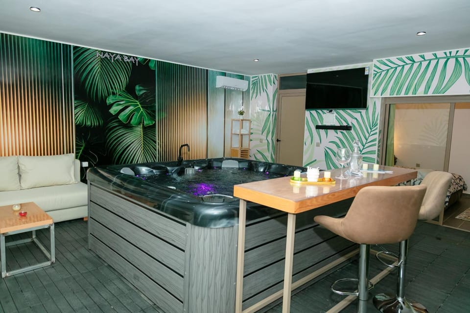 Hot Tub