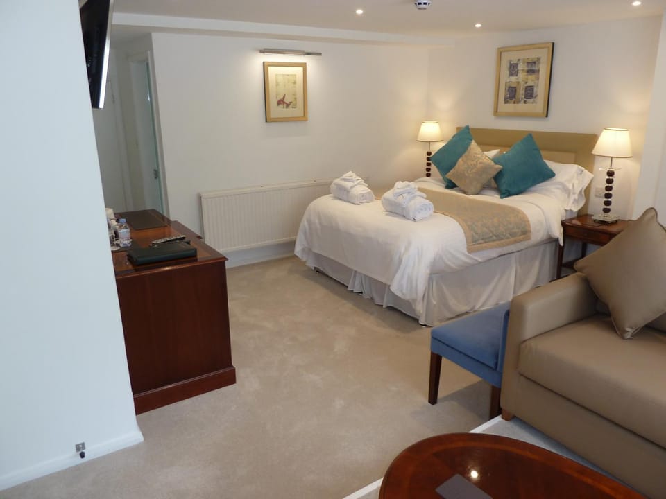 Photo of the whole room