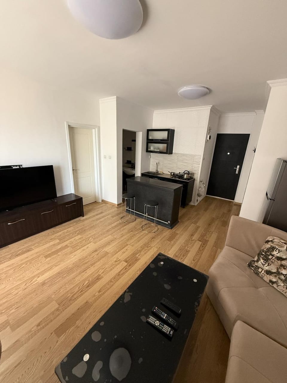Communal lounge/ TV room, TV and multimedia, Kitchen or kitchenette, Living room, minibar