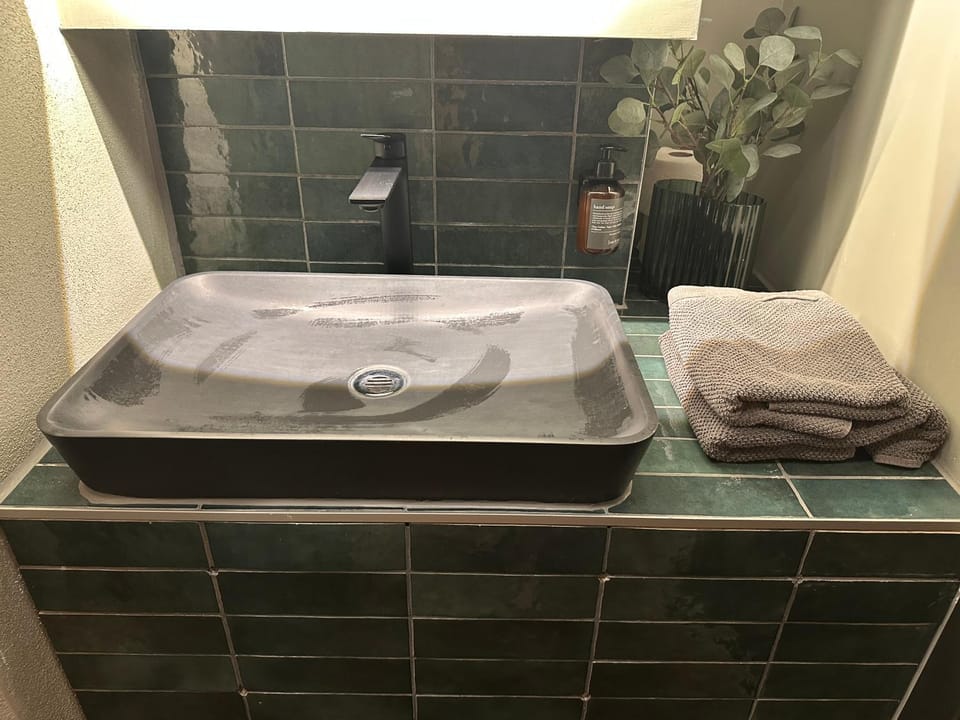 Bathroom, towels