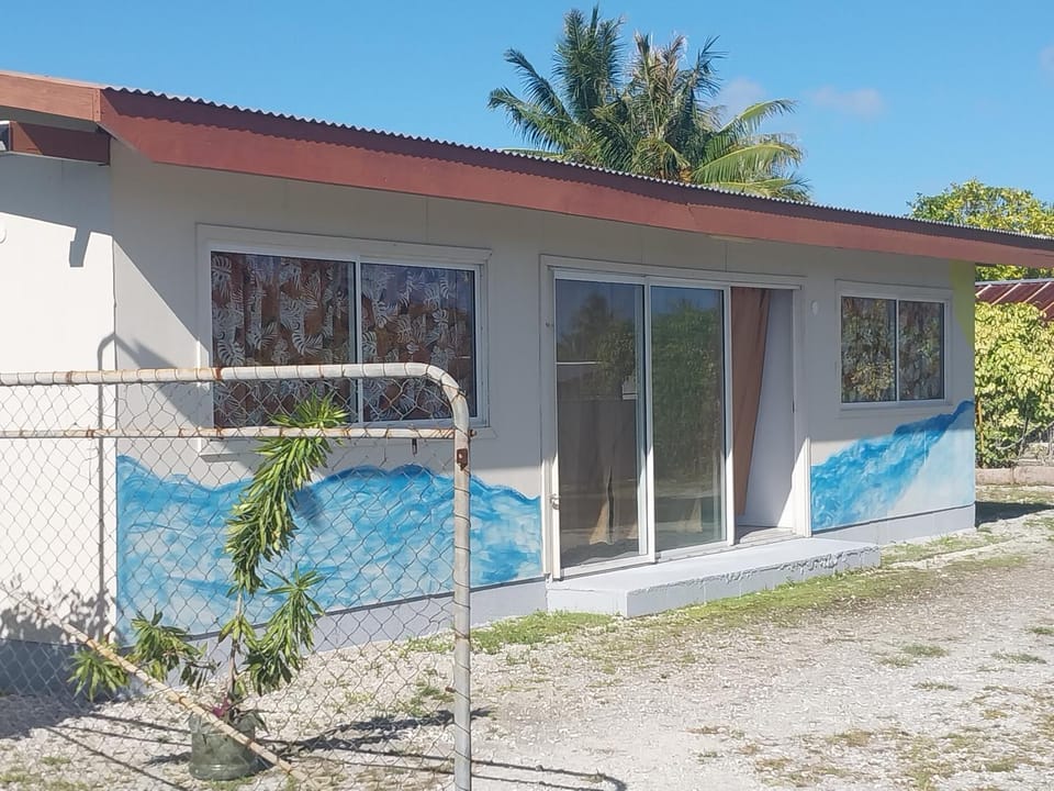 Chez les Ami's Rangiroa Hostel in French Polynesia