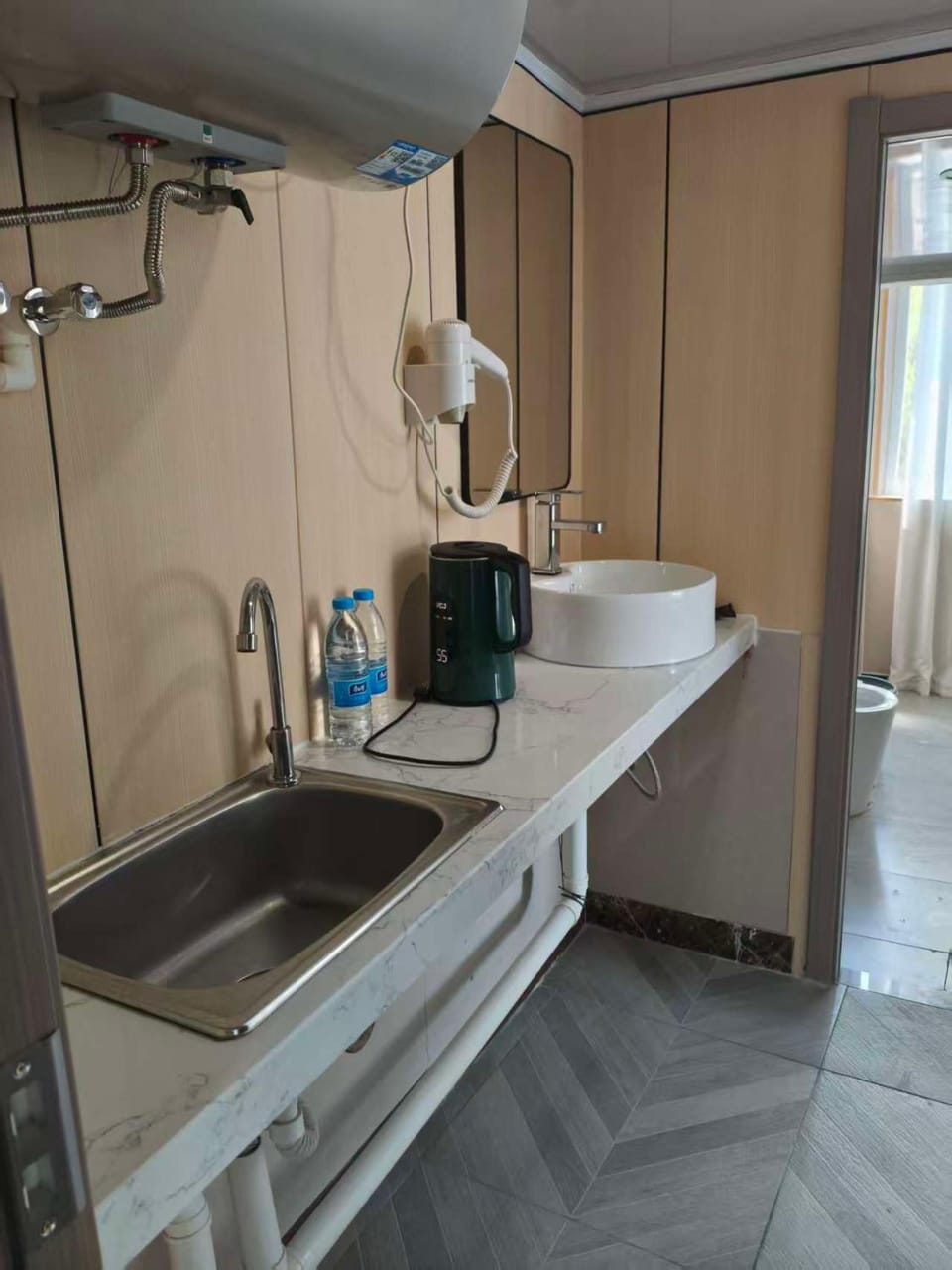 Jiumi Hutong Homestay Hotel in Qingdao