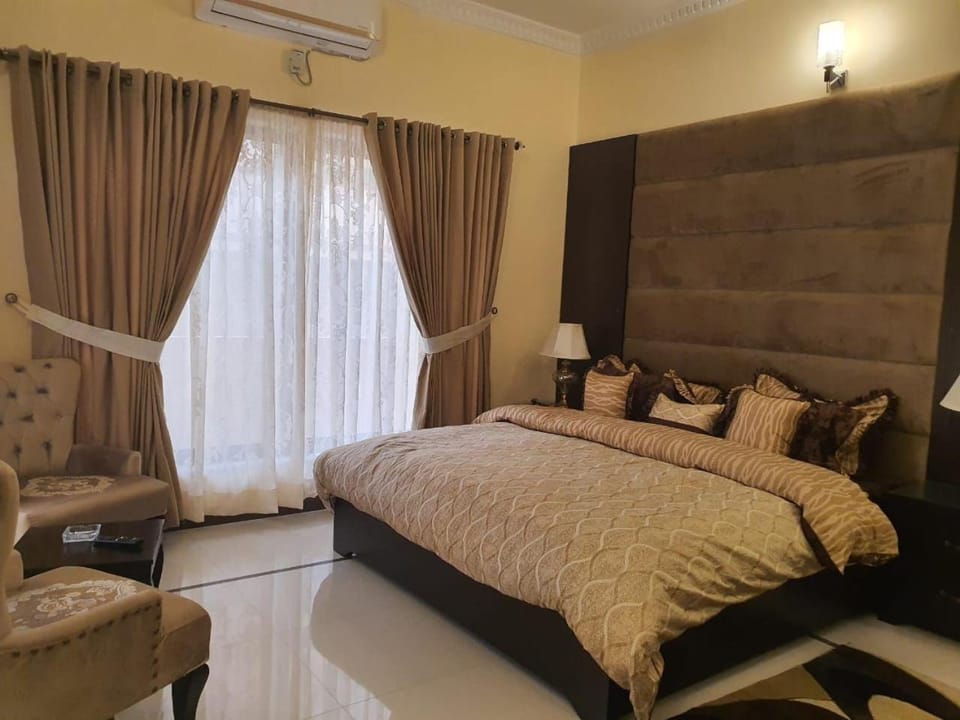Tom's Villa House Bed and Breakfast in Islamabad