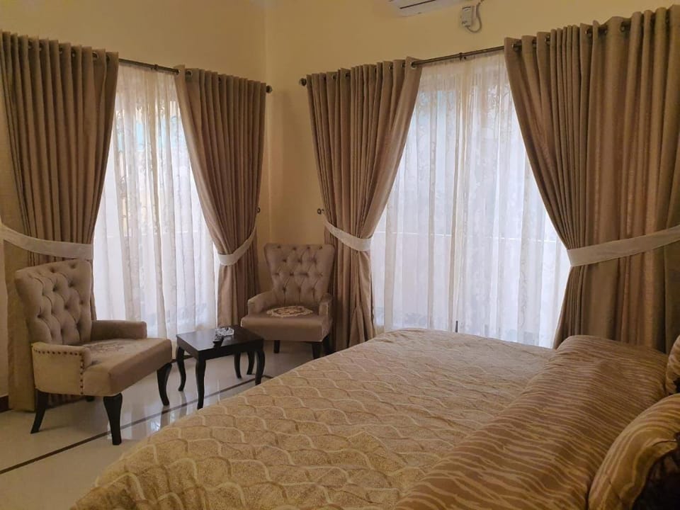 Tom's Villa House Bed and Breakfast in Islamabad