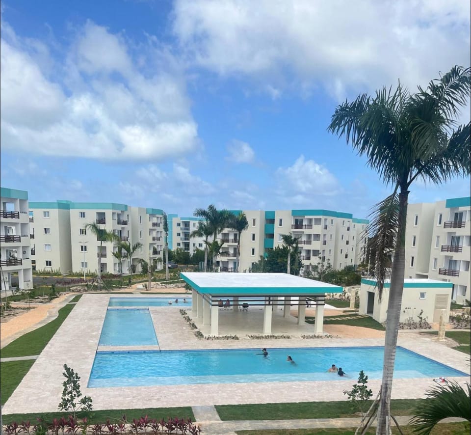 Property building, Swimming pool