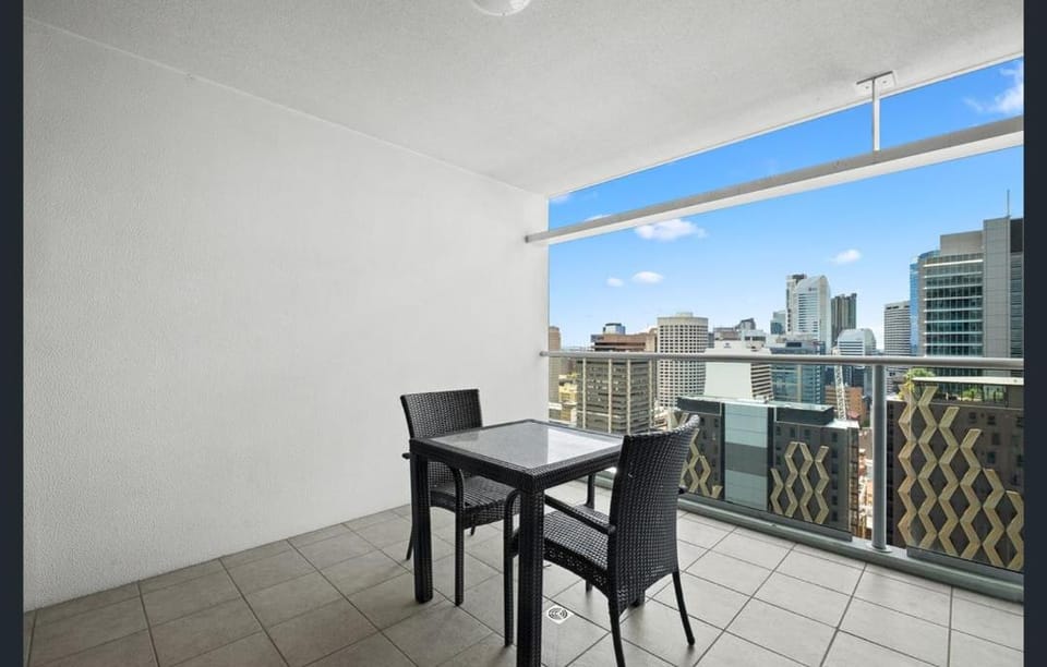 Location! Brisbane City Centre! Whole Apartment! Apartment in Brisbane City