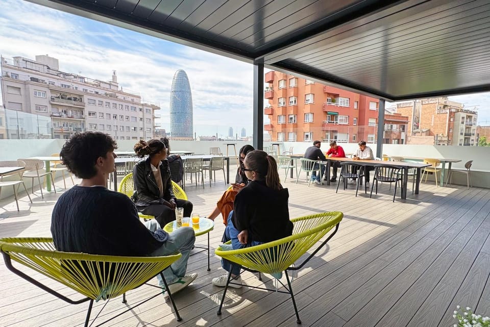 View (from property/room), Balcony/Terrace, Lounge or bar