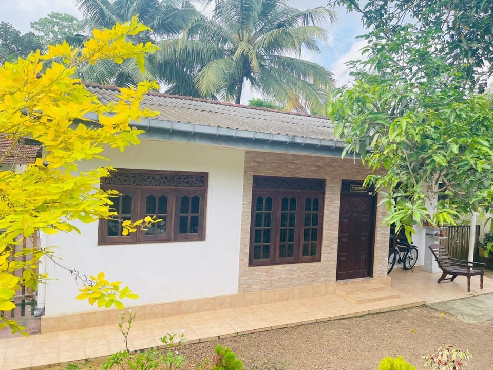 Eshus Guest House House in Southern Province