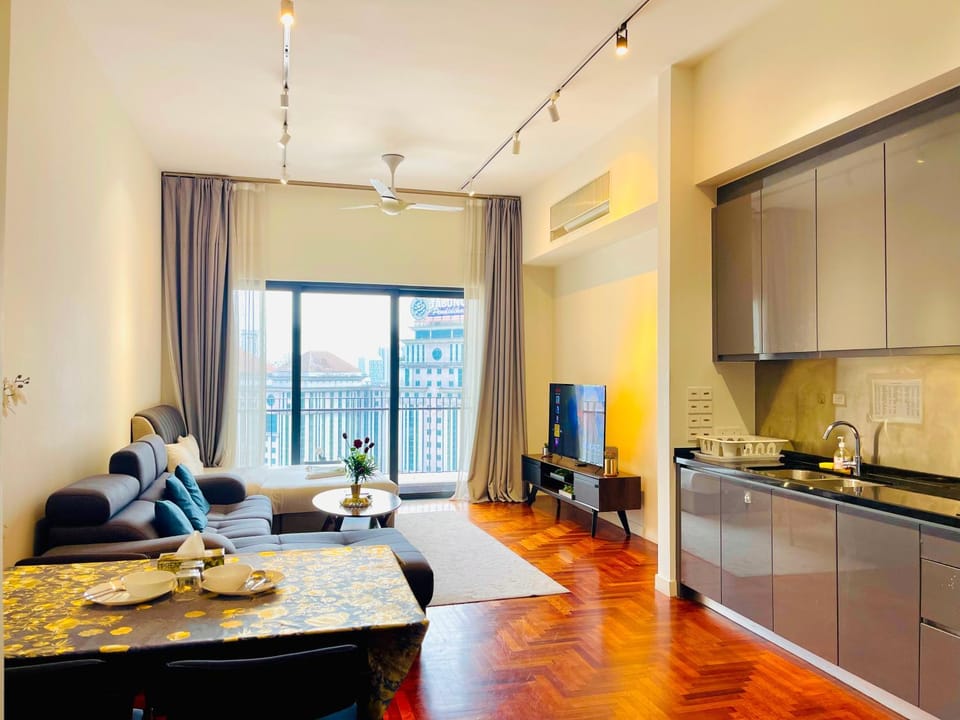 Kitchen or kitchenette, Living room, Dining area