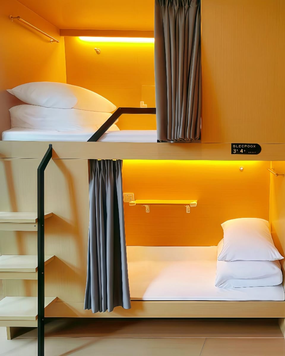 bunk bed