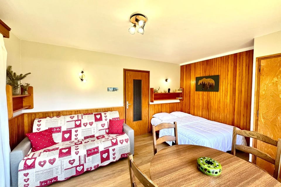 Le Nid Étoilé - Mountain view Apartment in Combloux