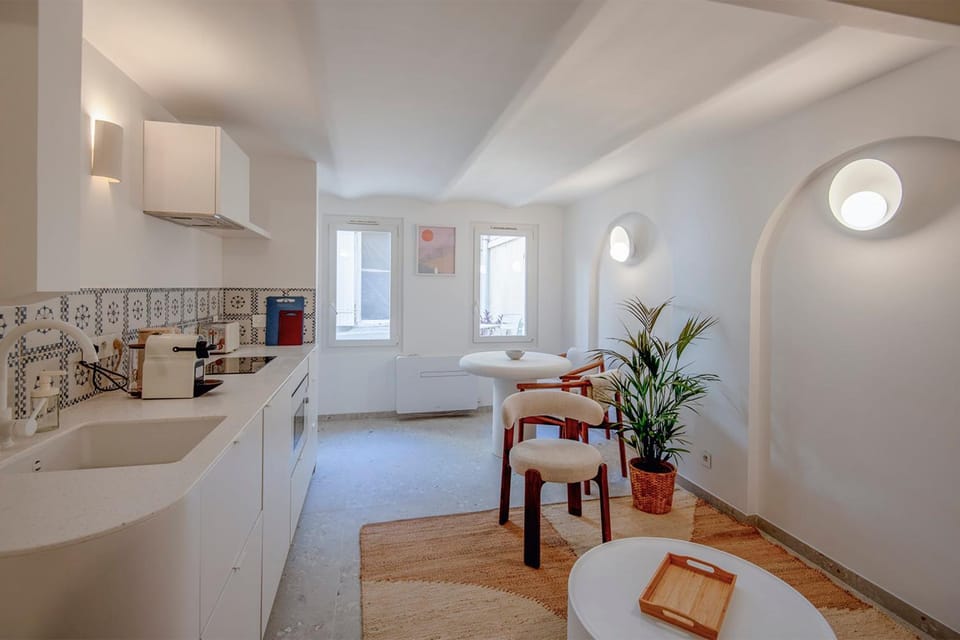Studio apartment in Endoume close to the sea! Apartment in Marseille