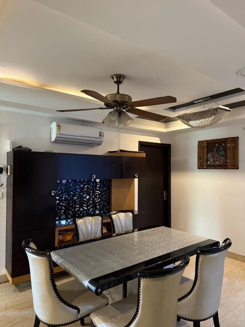 3 Bhk - right in the centre of Jaipur Apartment in Jaipur
