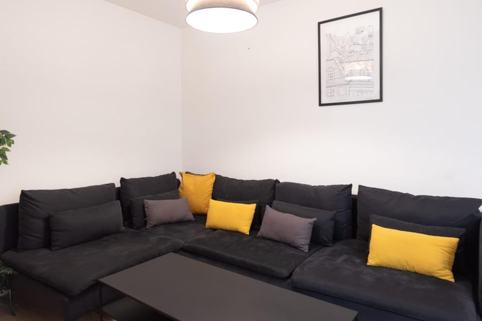 Spacious family duplex apartment - Eiffel Tower Apartment in Paris