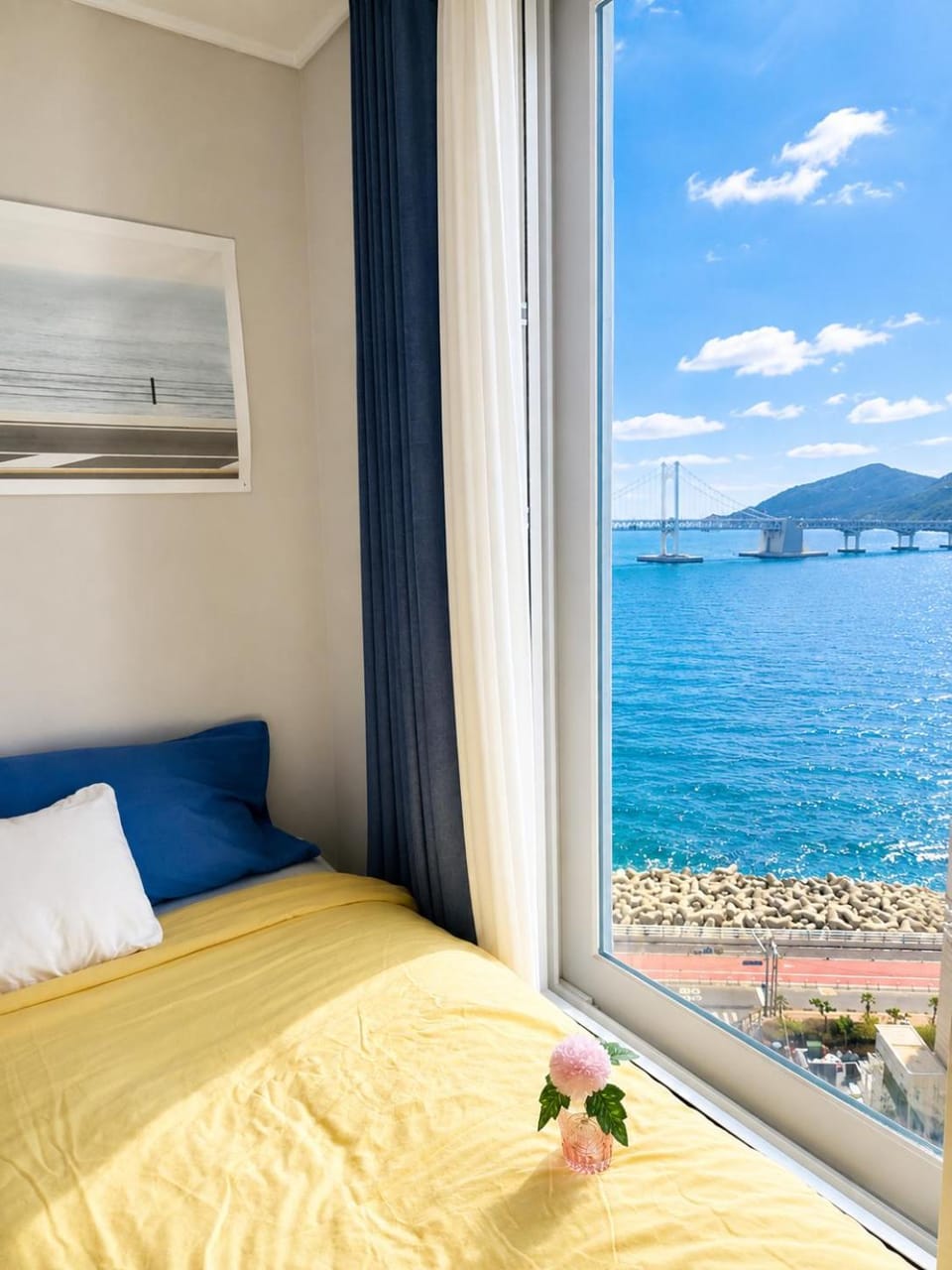 Bed, Photo of the whole room, Bedroom, Sea view