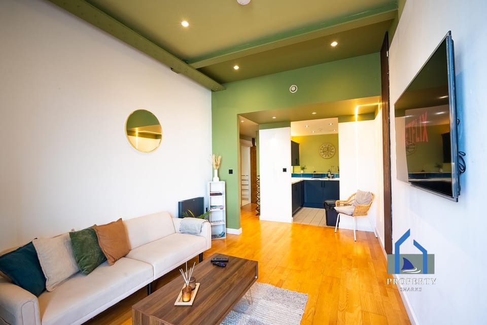 Central Manchester City Apartment - Next To AO Arena - With Parking Apartment in Salford