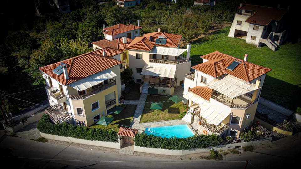 Property building, Bird's eye view