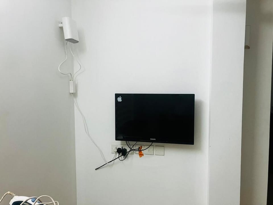 2 Bhk ac apartment near kowdiyar Apartment in Thiruvananthapuram