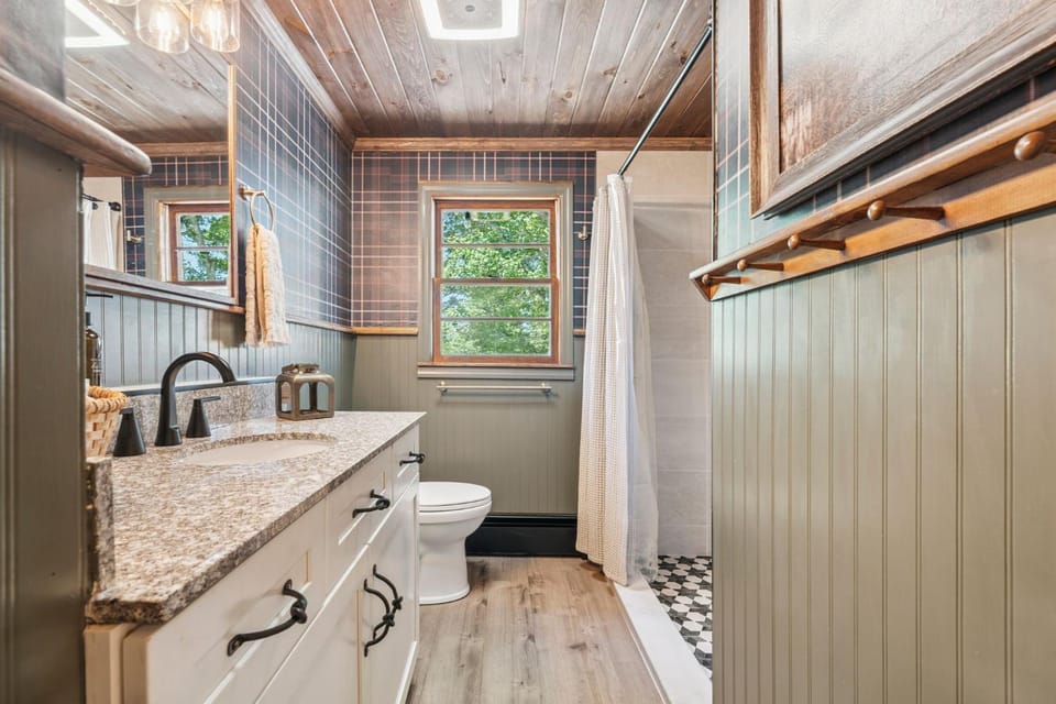 Shower, Bathroom