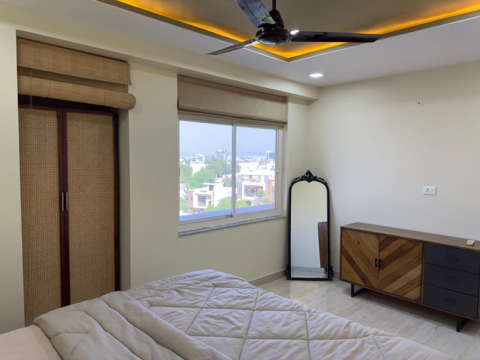 Bed, Photo of the whole room, Bedroom, wardrobe