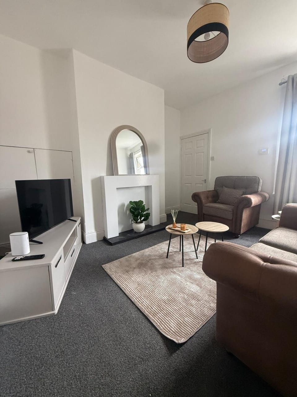 ResiLets 1st Floor apartment Apartment in England