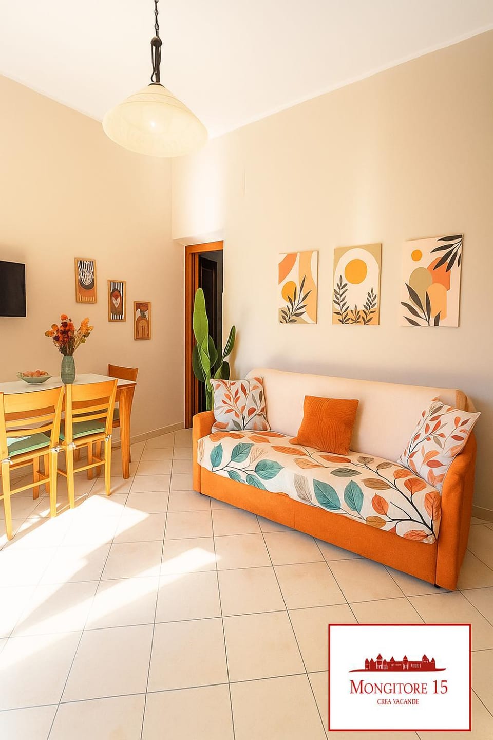 Communal lounge/ TV room