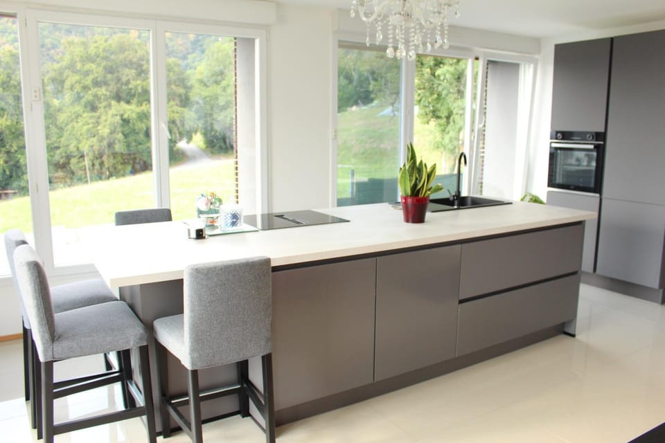 Kitchen or kitchenette, stove