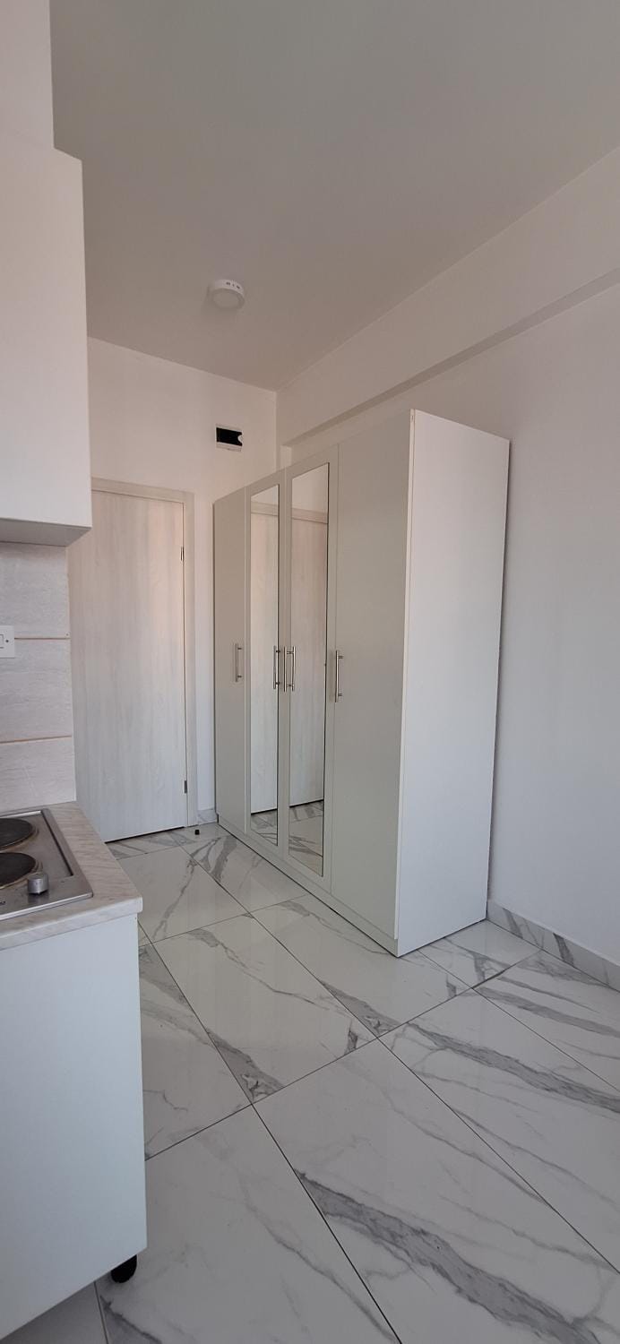 Kitchen or kitchenette, wardrobe