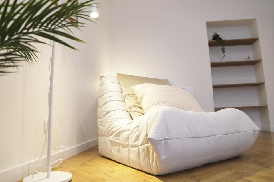 Nowy Kleparz 102 sqm with 3 Separate Bedrooms Apartment in Krakow