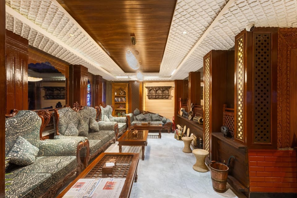 Lobby or reception, Seating area