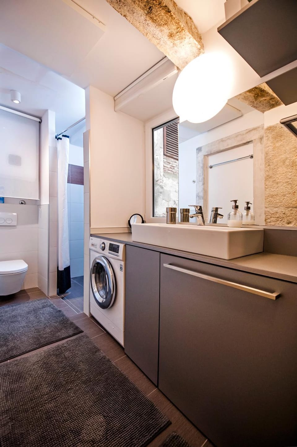 Shower, Toilet, Bathroom, washing machine