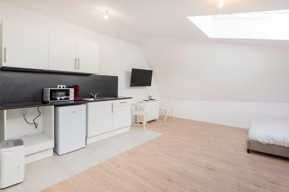 Le Léon - Wifi - 400m Gare Apartment in Île-de-France