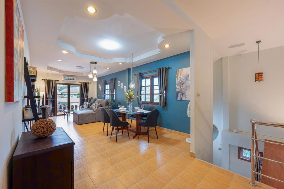 Serenity Holiday Villa 2, Karon Beach House in Phuket