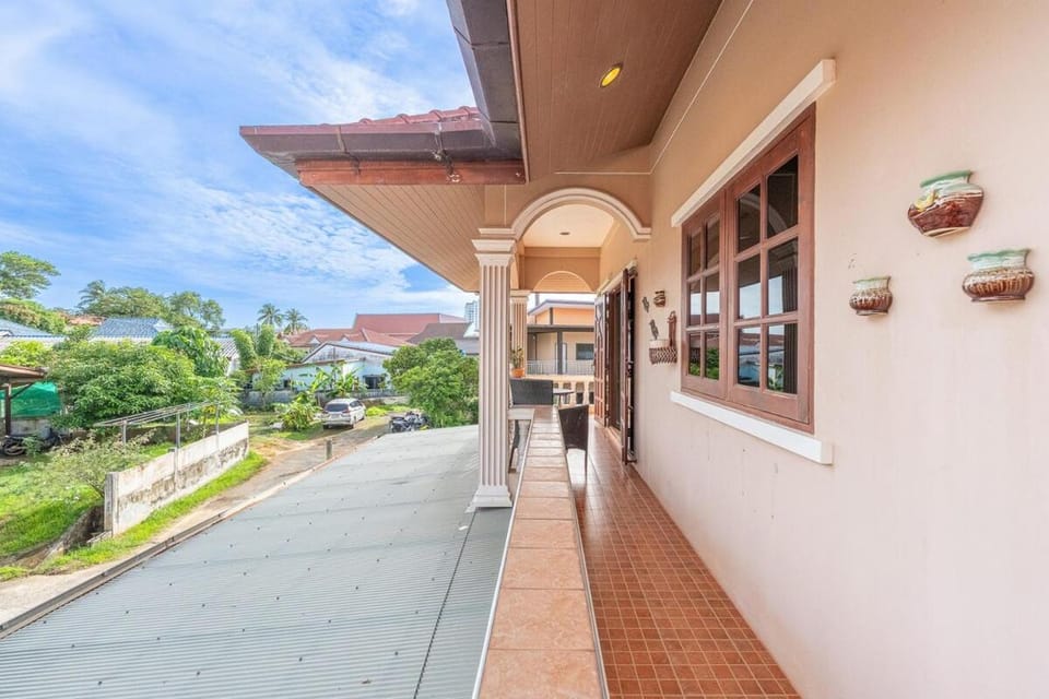 Serenity Holiday Villa 2, Karon Beach House in Phuket