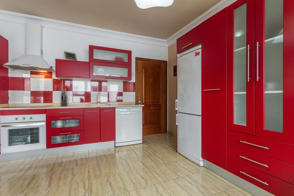 Kitchen or kitchenette, Living room
