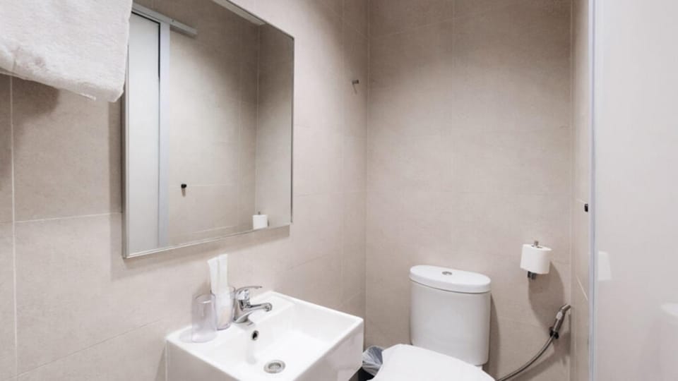 Toilet, Bathroom