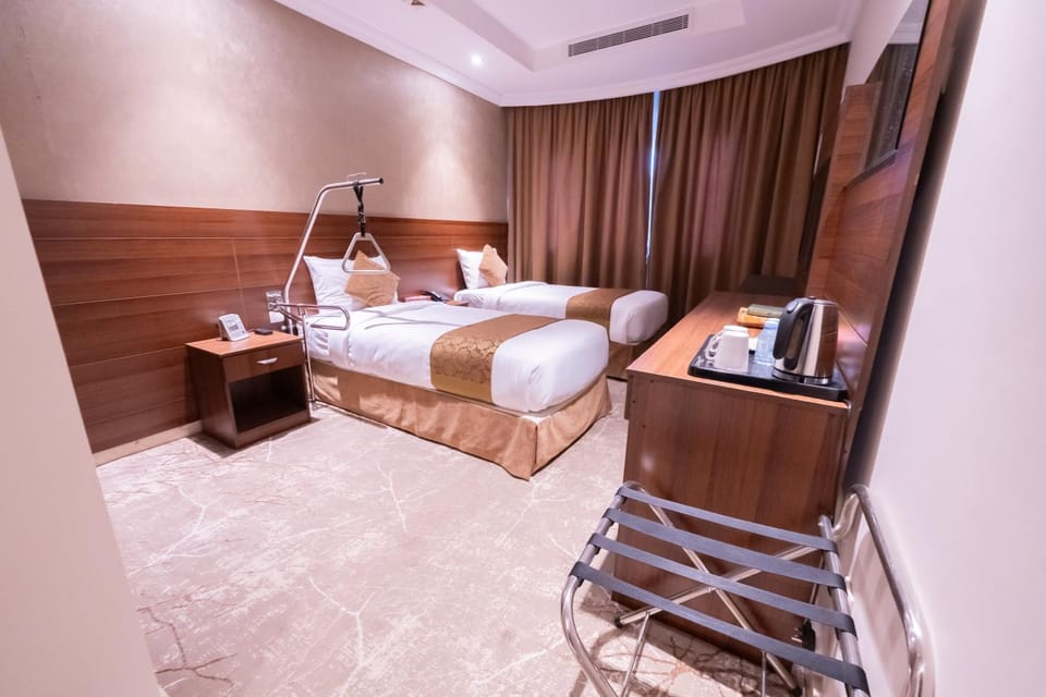 Coffee/tea facilities, Facility for disabled guests