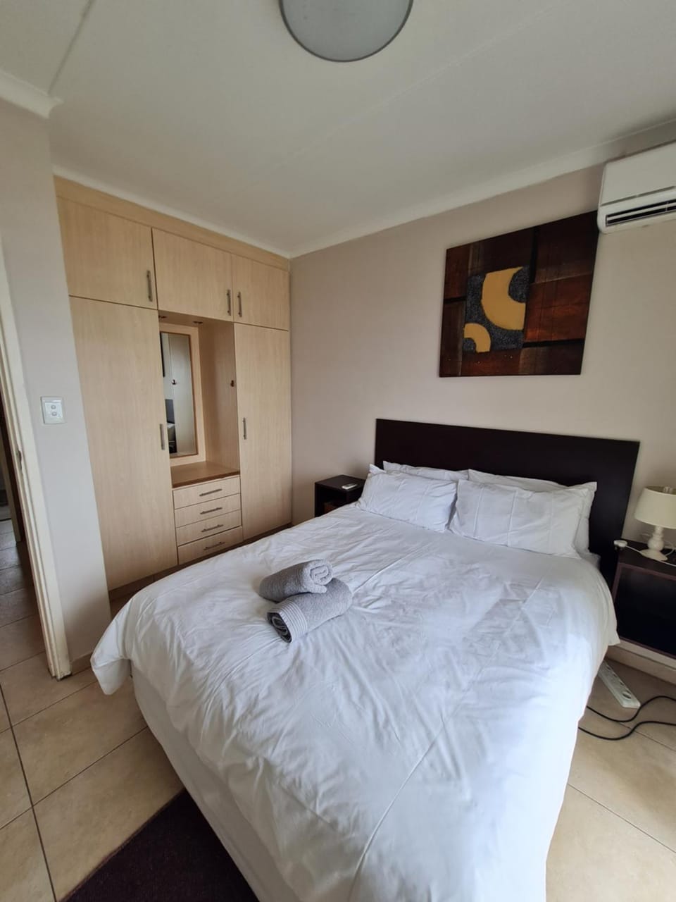 Bedroom, air conditioner