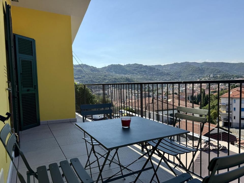 Natural landscape, View (from property/room), Balcony/Terrace, Mountain view