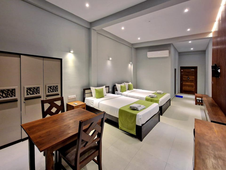 Photo of the whole room, Bedroom