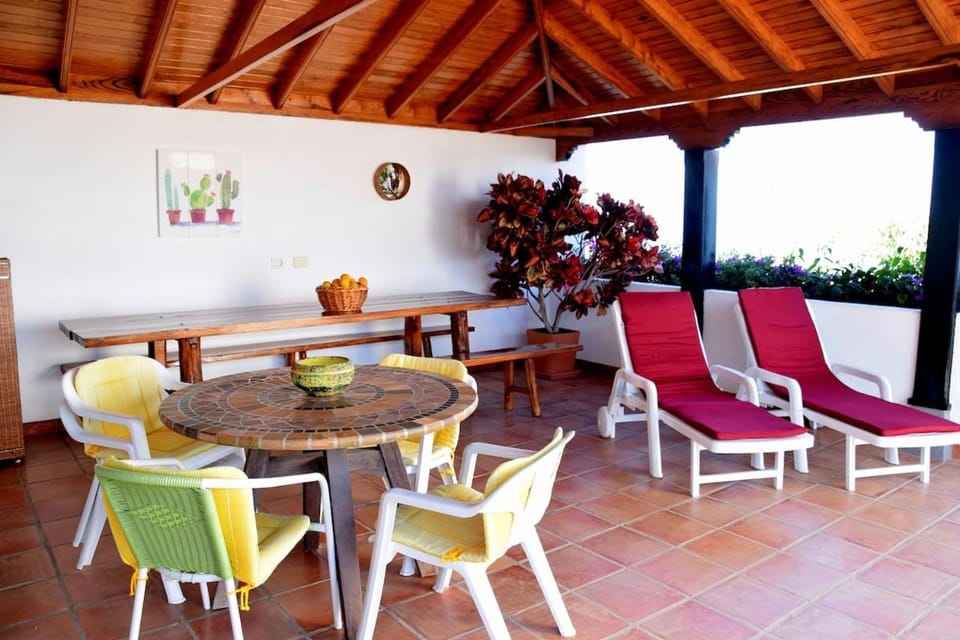 Casa Trincheras House in La Gomera
