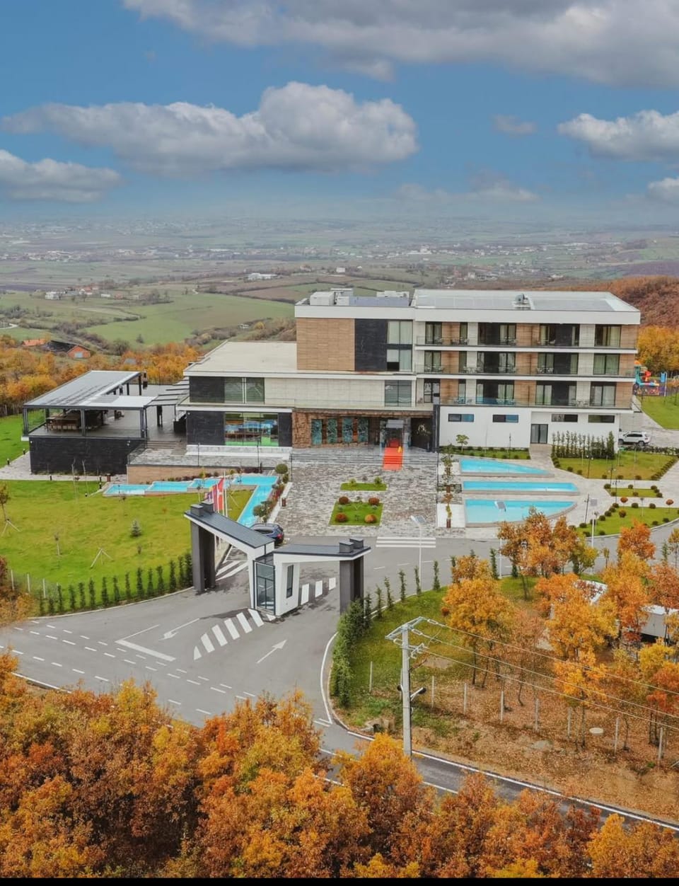 Property building, Day, Natural landscape, Bird's eye view