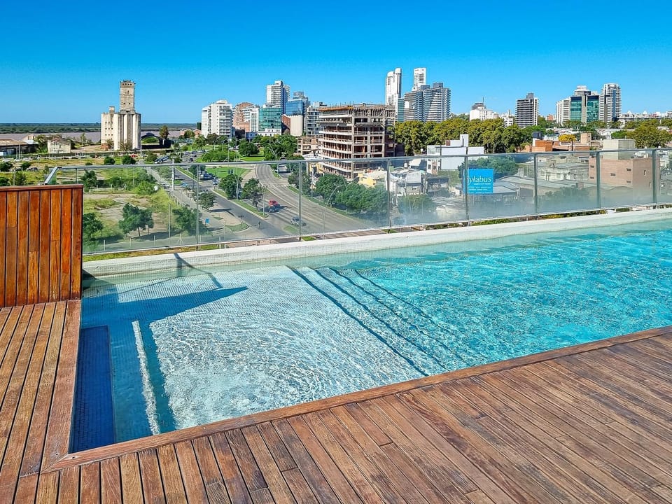 Balcony/Terrace, City view, Swimming pool