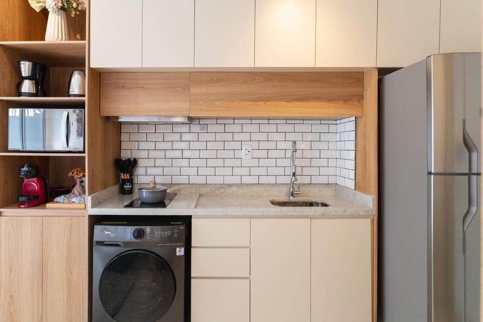 Coffee/tea facilities, Breakfast, microwave, washing machine