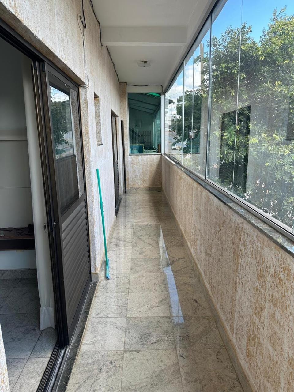Sobrado espaçoso para até 08 pessoas no Setor Leste Universitário House in Goiania